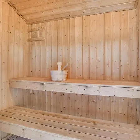 Holiday Home Oster Kjulvej 히르츠할즈