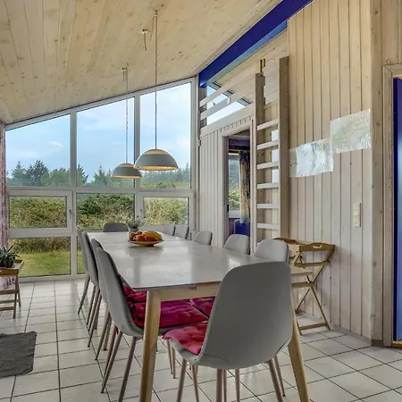 펜션 Holiday Home Oster Kjulvej